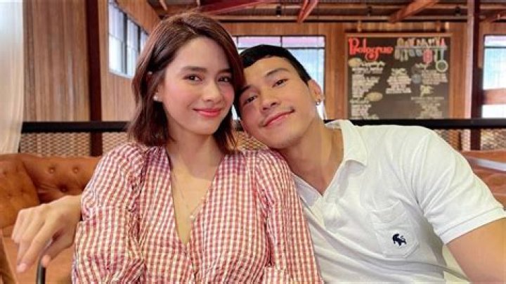 
Enchong Dee Girlfriend now 2021: Who is Enchong Dee Dating Now 2021? 