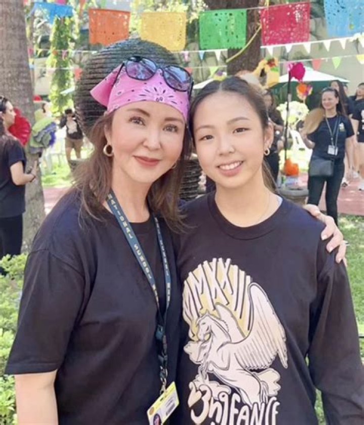 Erika Rae Poturnak (Family Member) - Age, Birthday, Bio, Facts, Family, Net Worth, Height & More