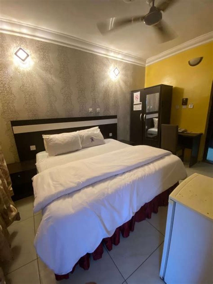 Esado Suites Extension, Ikeja