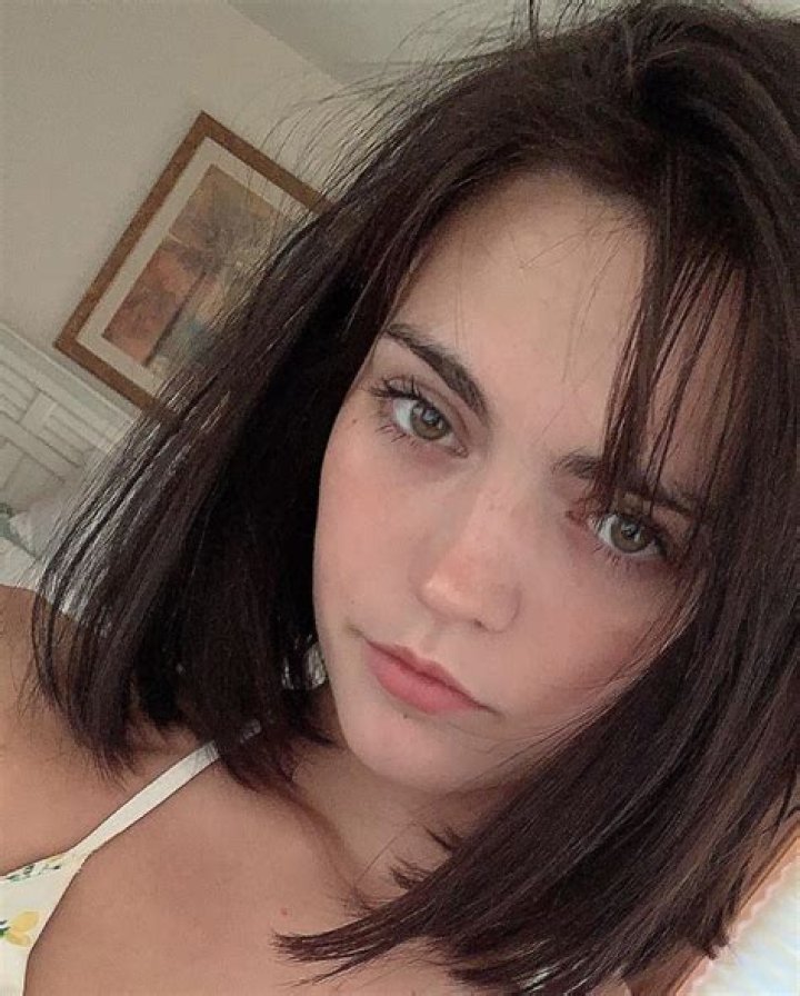 Essaere (Twitch) Biography: Age, Height, Boyfriend, Net Worth