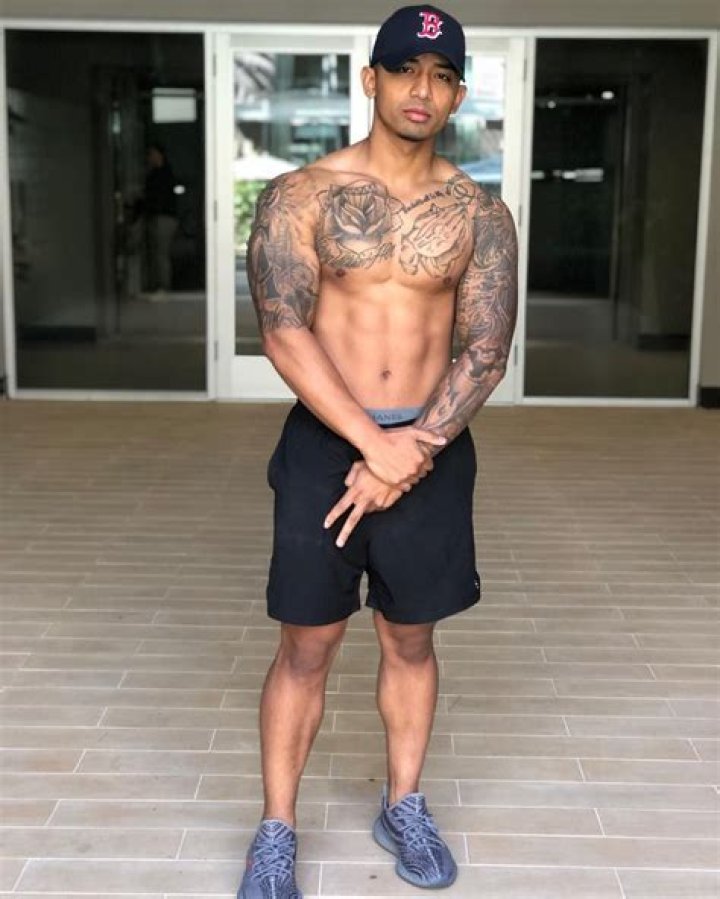 Ethan Davitt Age | Wiki, Net worth, Bio, Height, Girlfriend?