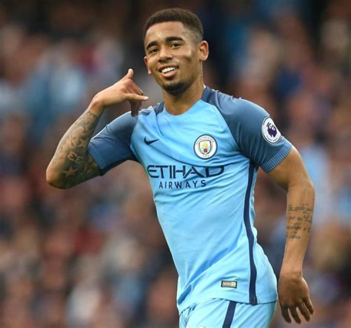 Gabriel Jesus Biography, Age, Height, Wife, Net Worth, Family