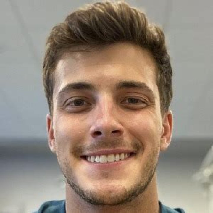 Garrett Hawley (TikTok Star) - Age, Birthday, Bio, Facts, Family, Net Worth, Height & More