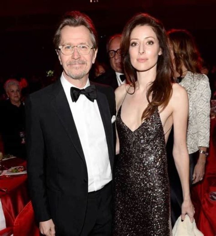 Gary Oldman Biography, Age, Height, Wife, Net Worth, Family