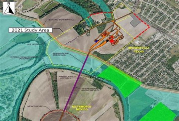 
Gateway International Bridge, Brownsville: Texas authorities on high alert as Title 42 ends 