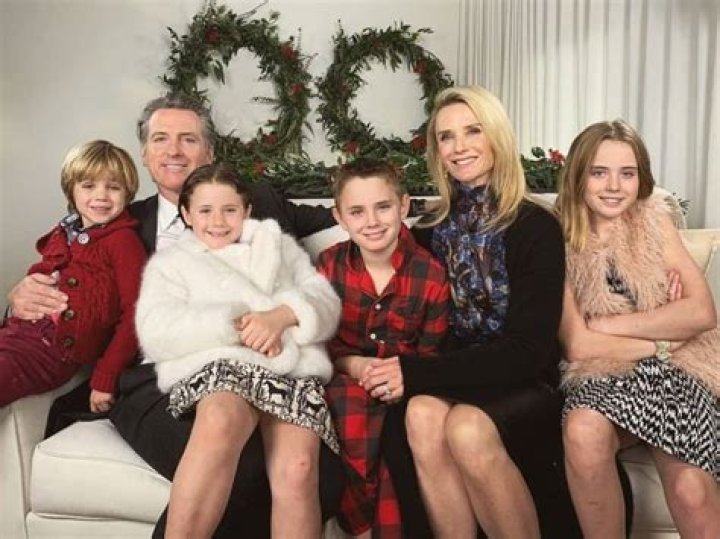 Gavin Lux Biography, Age, Height, Wife, Net Worth, Family