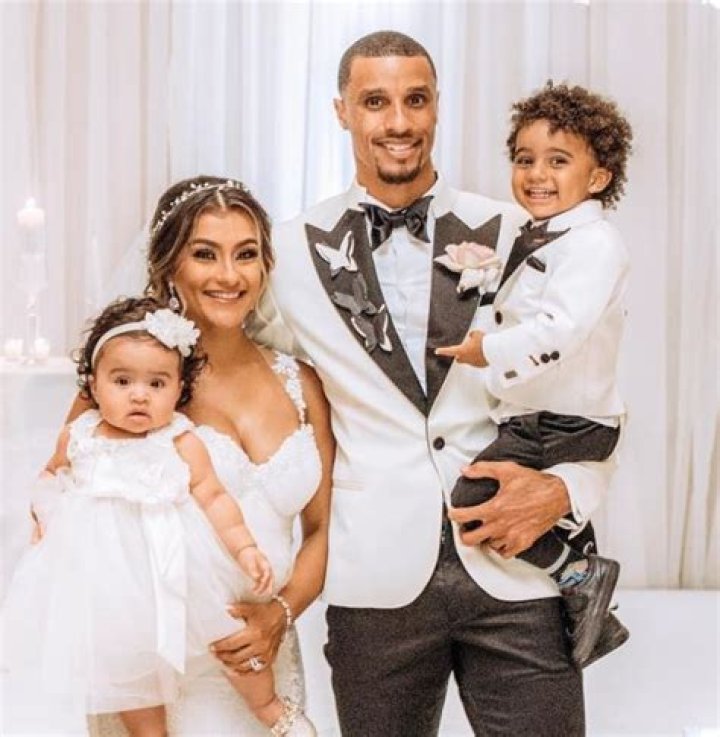 
George Hill is Married to Wife: Samantha Garcia. Kids: Zayden, Zoe. 