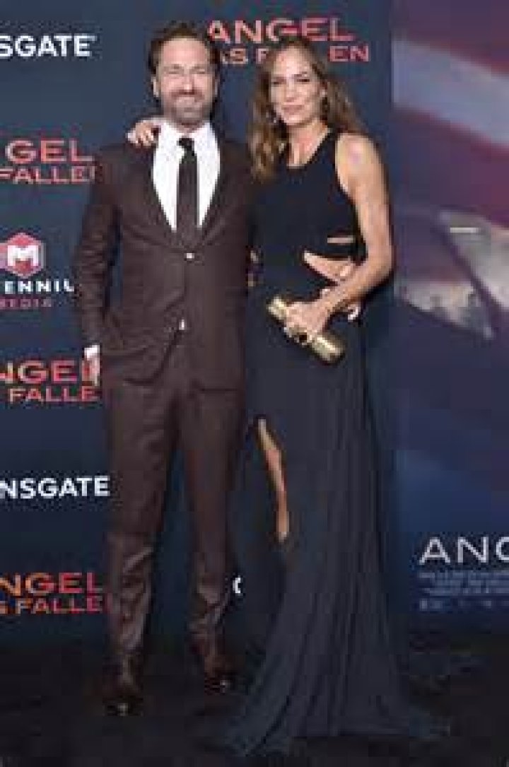 Gerard Butler and Girlfriend Morgan Brown Split!