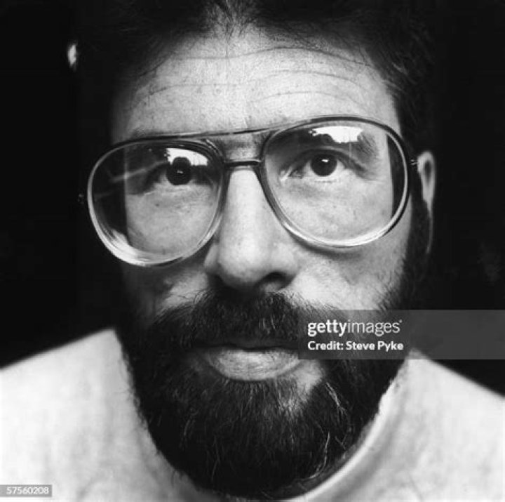 Gerry Adams (Politician) - Age, Birthday, Bio, Facts, Family, Net Worth, Height & More