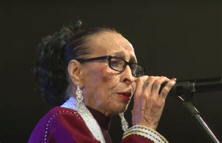 Haja El Hamdaouia’s biography, net worth, fact, career, awards and life story