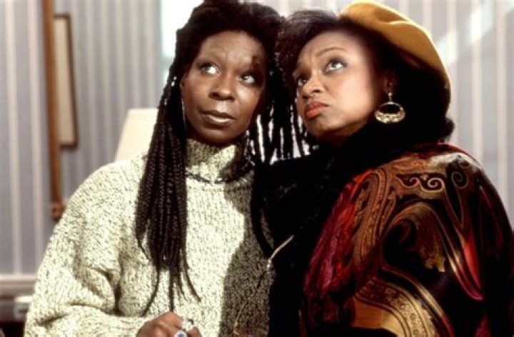 Hattie Winston (TV Actress) - Age, Birthday, Bio, Facts, Family, Net Worth, Height & More