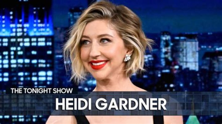 Heidi Gardner – Celebsgraphy