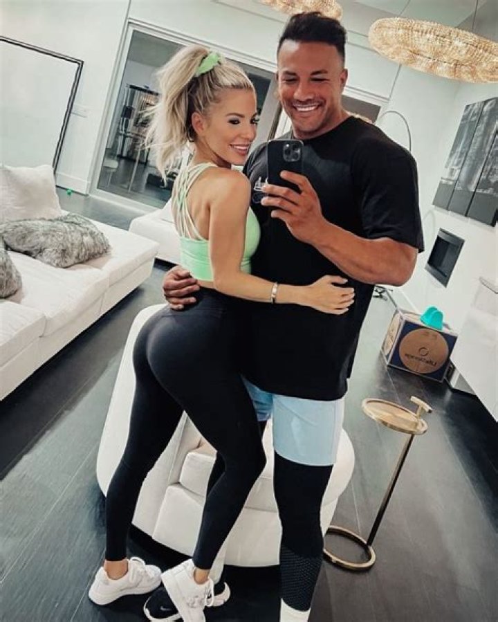 Heidi Somers Age | Wiki, Net worth, Bio, Height, Boyfriend