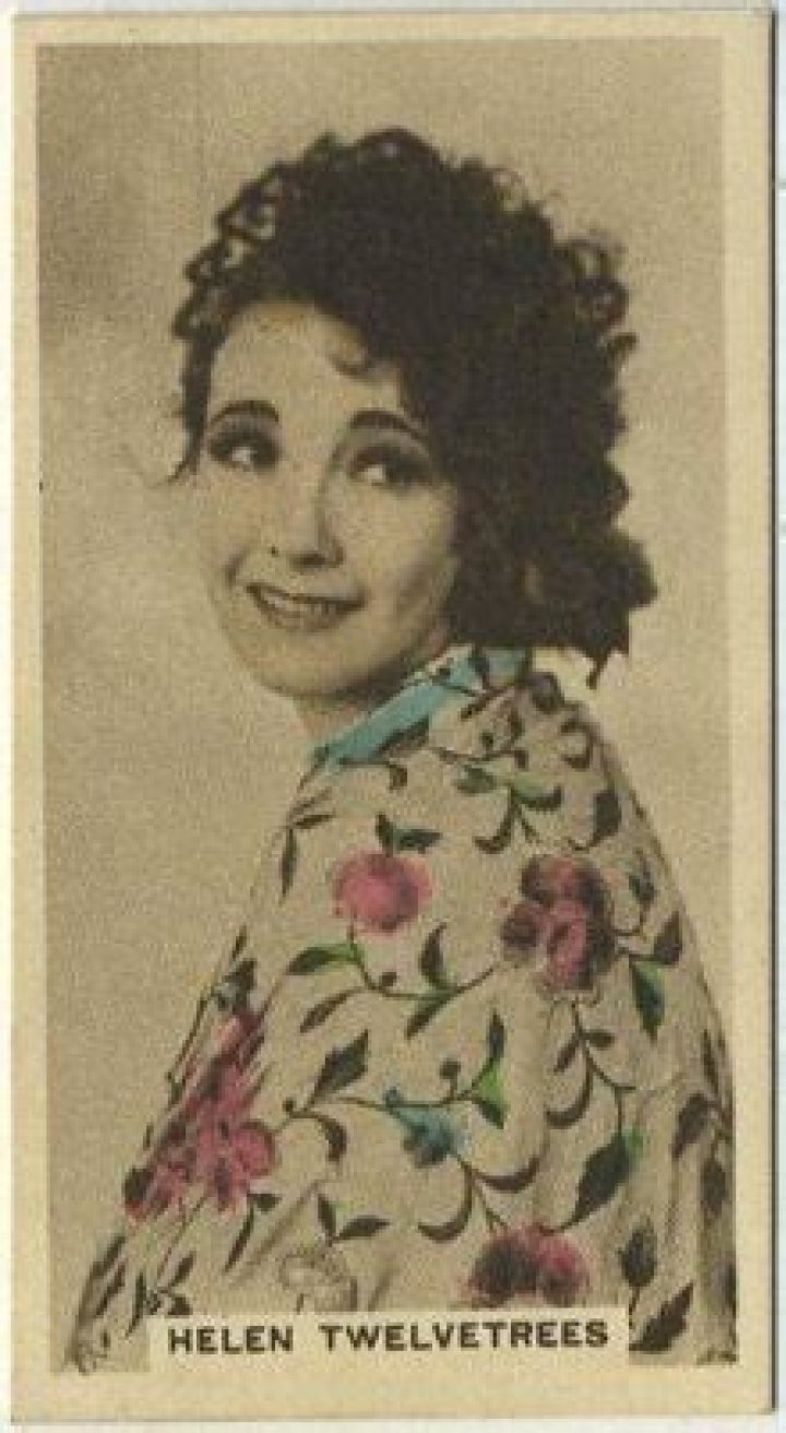 Helen Twelvetrees Biography, Age, Height, Husband, Net Worth, Family