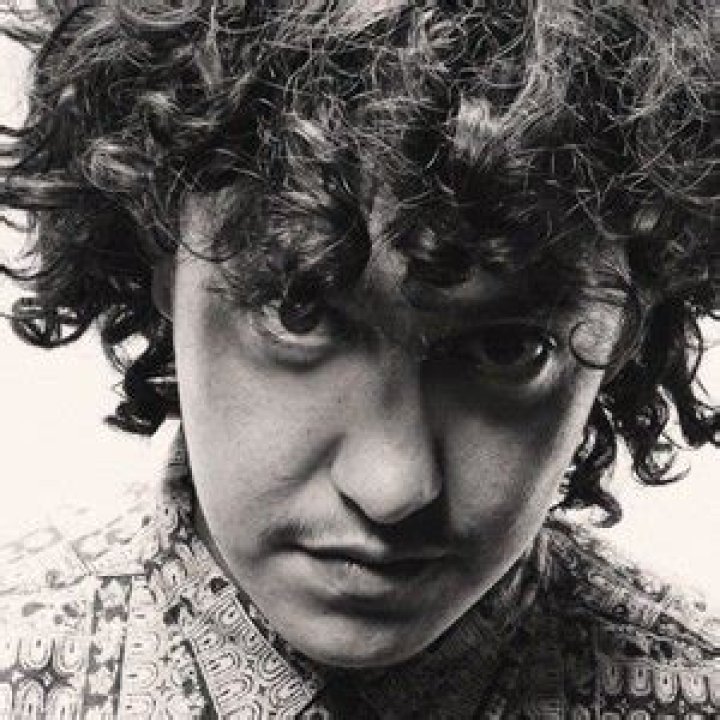 Hobo Johnson (Rapper) - Age, Birthday, Bio, Facts, Family, Net Worth, Height & More