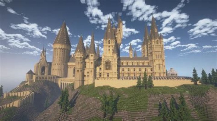How do you make Hogwarts in Minecraft blueprints?