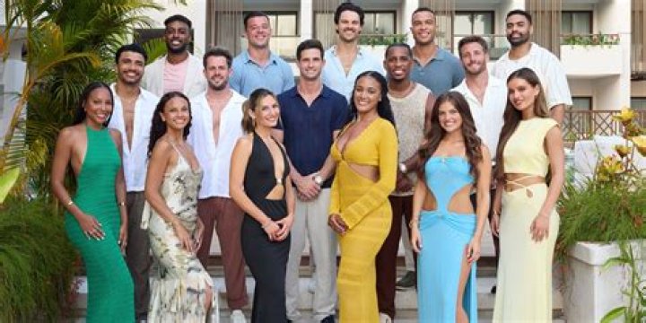 How much does Chris make on The Bachelor? – Celebrity.fm – #1 Official Stars, Business & People Network, Wiki, Success story, Biography & Quotes