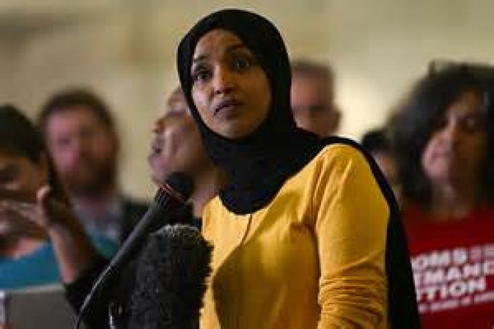 How Much Money Does Omar Bravo Make? Latest Omar Bravo Net Worth Income Salary