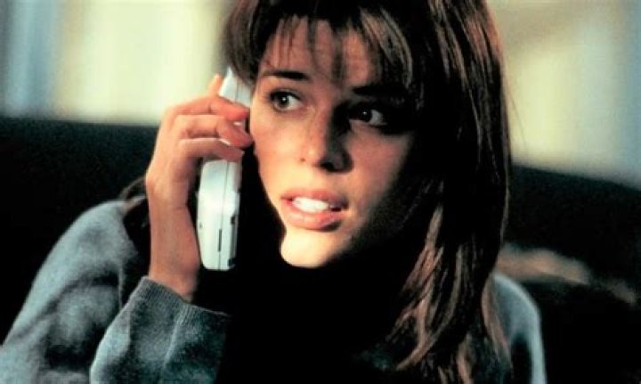 How old was Neve Campbell filming Scream? – Celebrity.fm – #1 Official Stars, Business & People Network, Wiki, Success story, Biography & Quotes