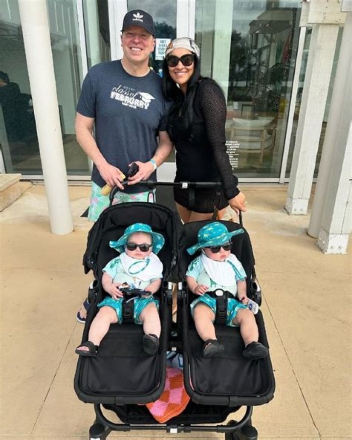 How rich is Gary Owen?