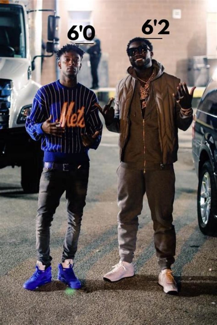 How tall is 21 Savage