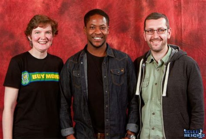 How tall is Adetomiwa Edun