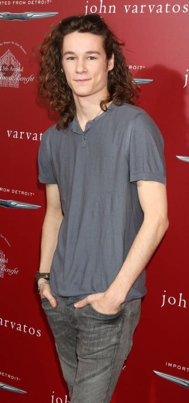 How tall is Kyle Allen