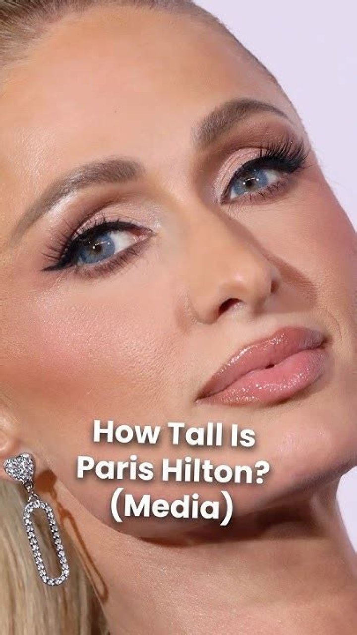 How tall is Paris Hilton