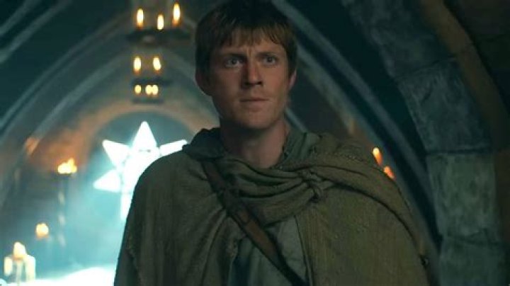 How tall is Peter Kent