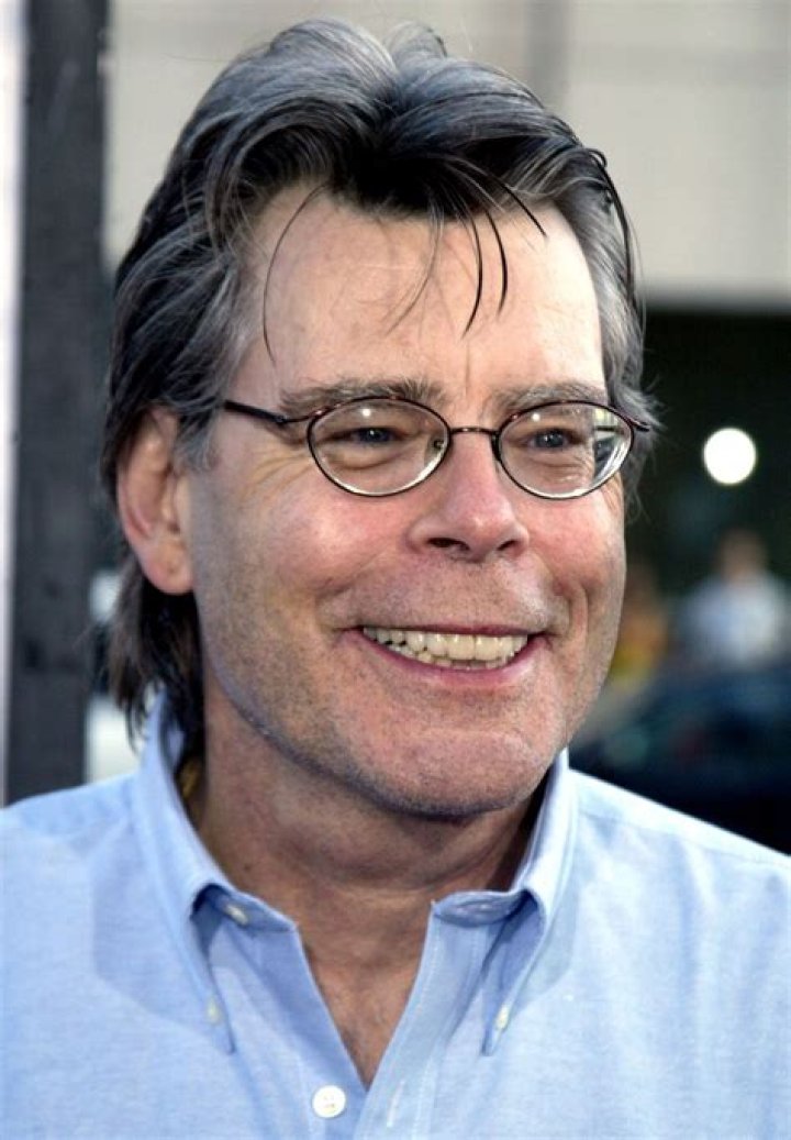 How tall is Stephen King