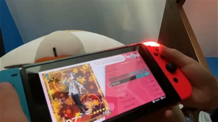 How to change league card