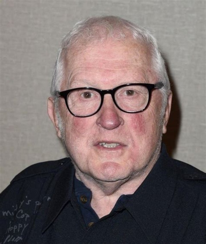 Howard Platt (TV Actor) - Age, Birthday, Bio, Facts, Family, Net Worth, Height & More