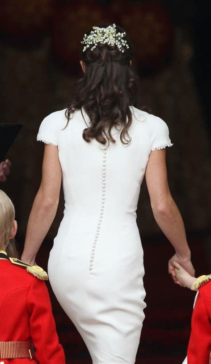 "I’m Not Sure She’s Going the Right Way About It"Pippa Middleton Disses Kim Kardashian’s Butt!