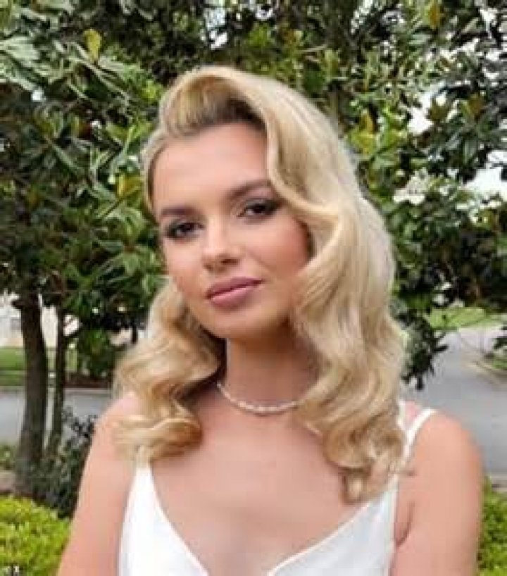 Iryna Blokhina Biography, Age, Height, Husband, Net Worth, Family