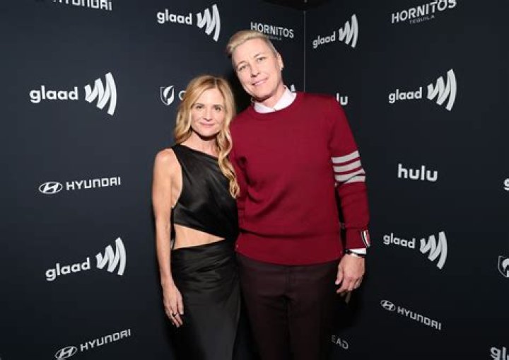 Is Ingrid Andress Pregnant With Wife Abby Wambach? Partner Age Gap