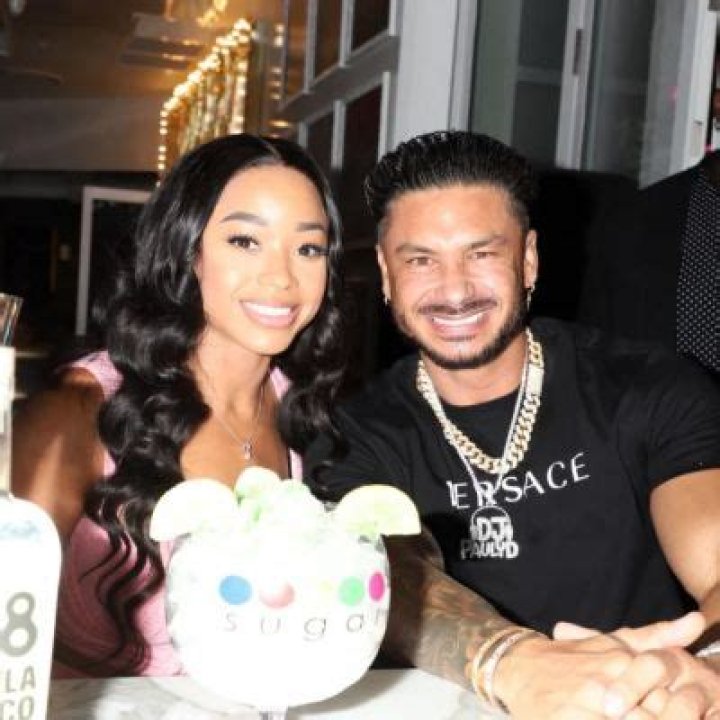 Is Pauly D Still Dating Nikki Hall? Relationship & Career Explore