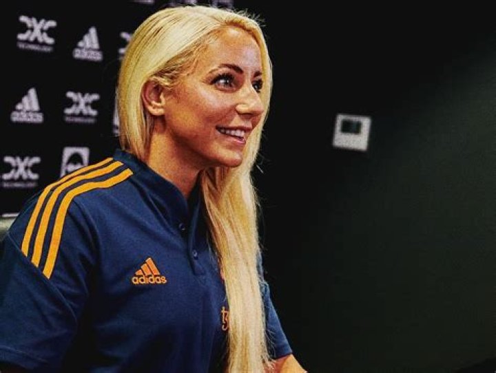 Isabelle De Leon Height, Weight, Net Worth, Age, Birthday, Wikipedia, Who, Nationality, Biography