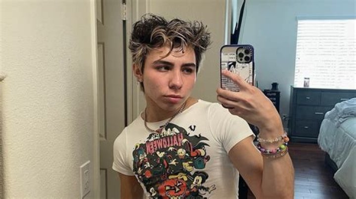 
Jaden Barba Height, Weight, Net Worth, Age, Birthday, Wikipedia, Who, Nationality, Biography 