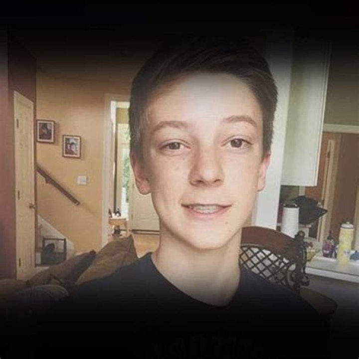 James Frederick Webb Simpson Age, Wiki, Biography, Parents, Salary, Body Measurement, Net worth, Family