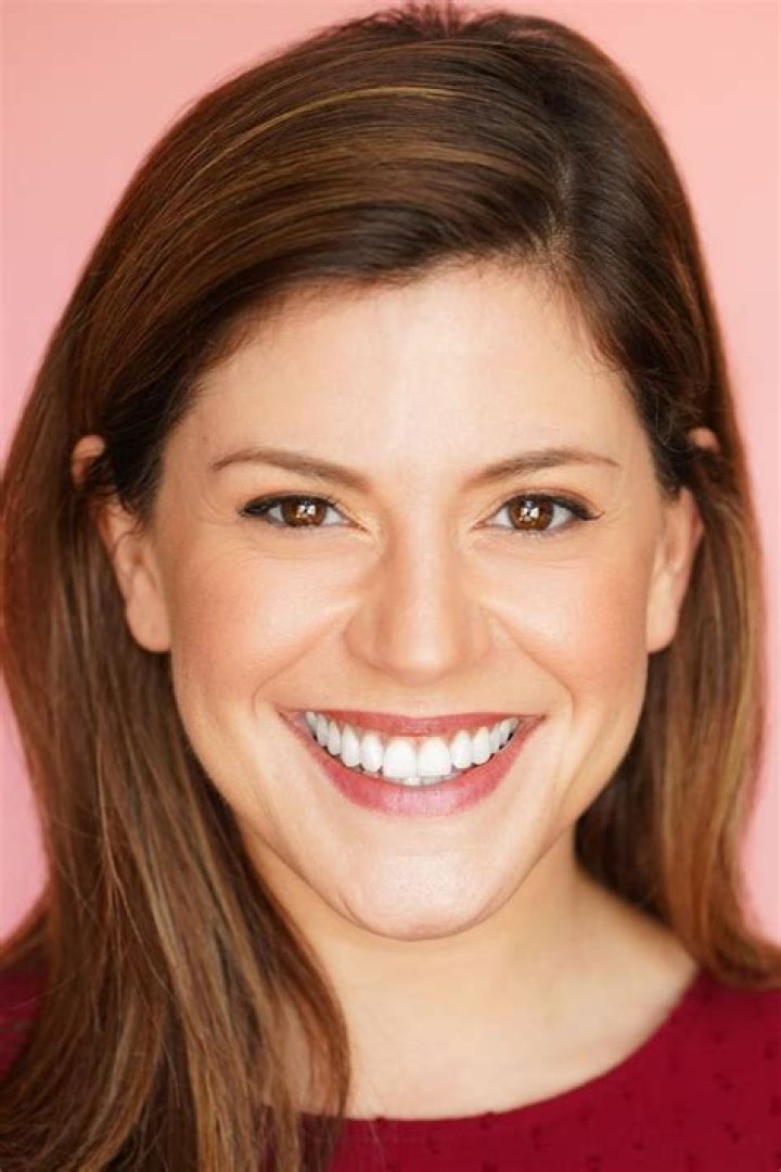 Jamie Renee Smith (TV Actress) - Age, Birthday, Bio, Facts, Family, Net Worth, Height & More