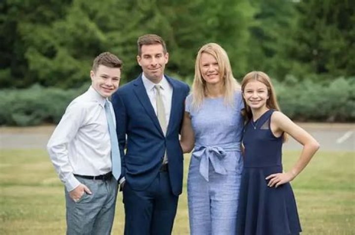 Jason Carroll Bio, Wiki, Age, Height, Parents, Father, Wife, Gay, CNN, Salary and Net Worth