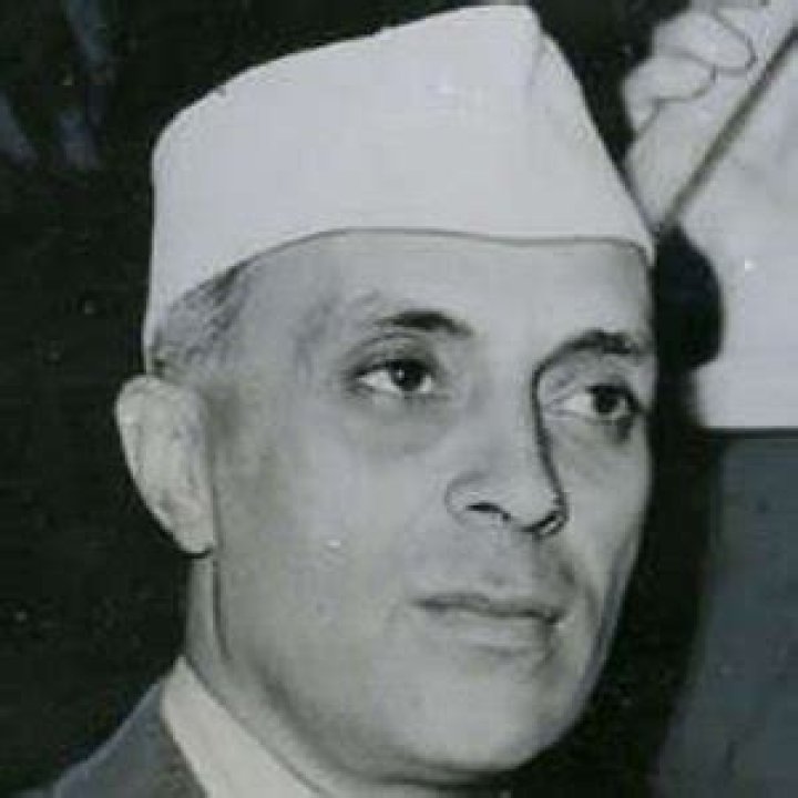 Jawaharlal Nehru (World Leader) - Age, Birthday, Bio, Facts, Family, Net Worth, Height & More