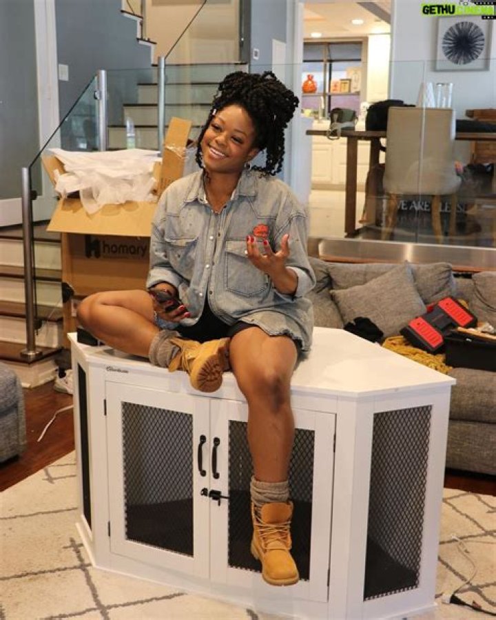 Jazz Raycole (TV Actress) - Age, Birthday, Bio, Facts, Family, Net Worth, Height & More