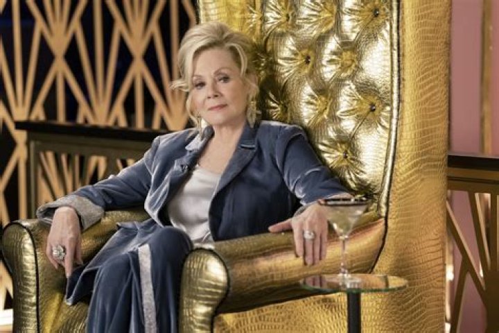 Jean Smart (TV Actress) - Age, Birthday, Bio, Facts, Family, Net Worth, Height & More