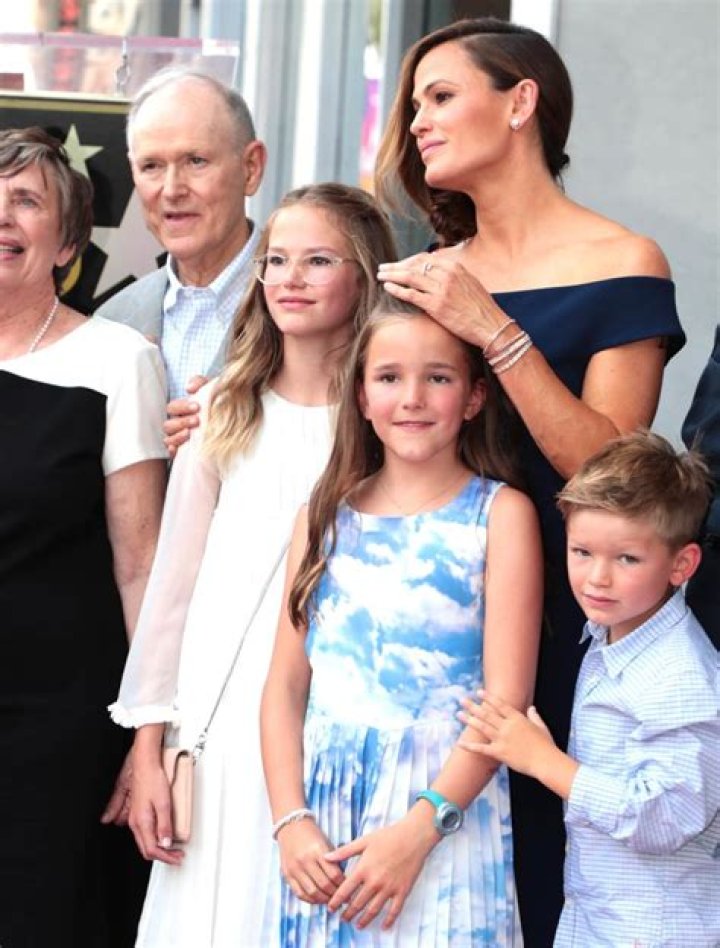 Jennifer Garner Doesn’t Care If Ben Affleck Brings Girlfriend Lindsay Shookus Around Kids (EXCLUSIVE)