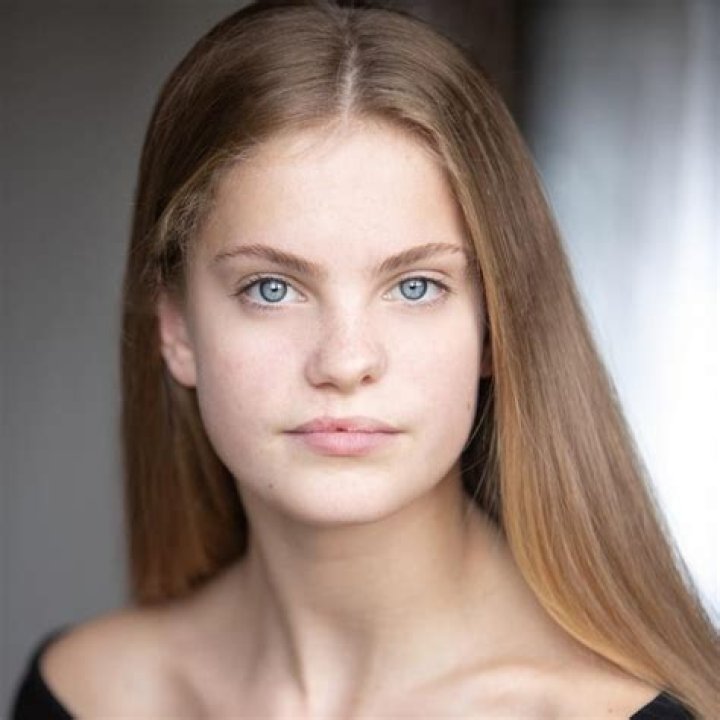 Jenny Richardson (TV Actress) - Age, Birthday, Bio, Facts, Family, Net Worth, Height & More