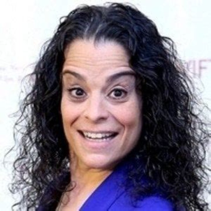 Jessica Kirson (Comedian) - Age, Birthday, Bio, Facts, Family, Net Worth, Height & More