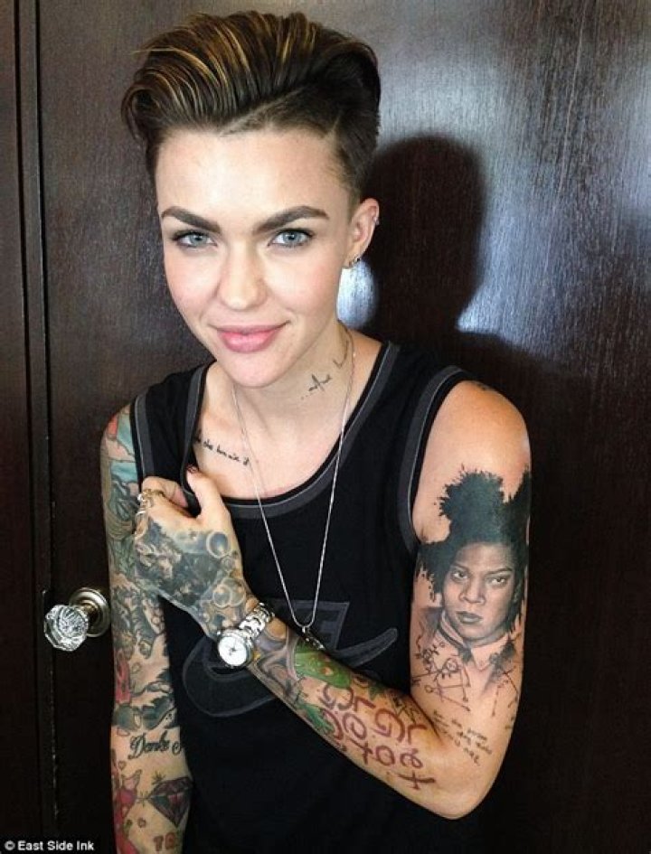 Jesy Nelson: dating, net worth, tattoos, smoking & body measurements