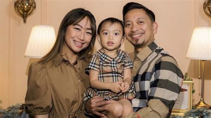 Jhong Hilario Biography, Age, Height, Wife, Net Worth, Family