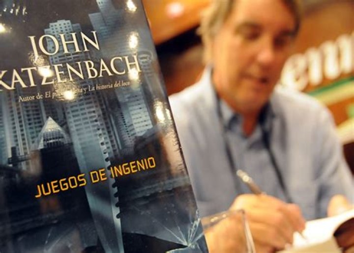 John Katzenbach (Novelista) - Edad, cumpleaños, biografía, hechos, familia, patrimonio neto, altura y más